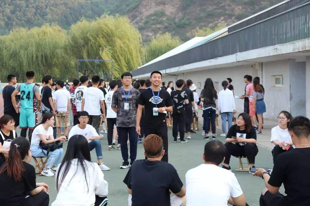 拓展訓(xùn)練破冰游戲大風(fēng)吹 拓展訓(xùn)練破冰游戲大風(fēng)吹