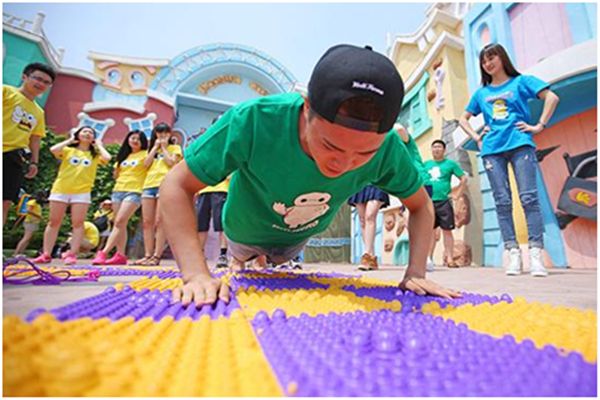 拓展訓練團隊游戲【指壓板】